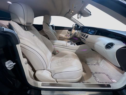 Used 2017 Mercedes-Benz S 550 Cabriolet image 22