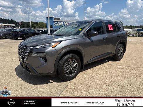 Certified 2026 Nissan Rogue S FWD image 2