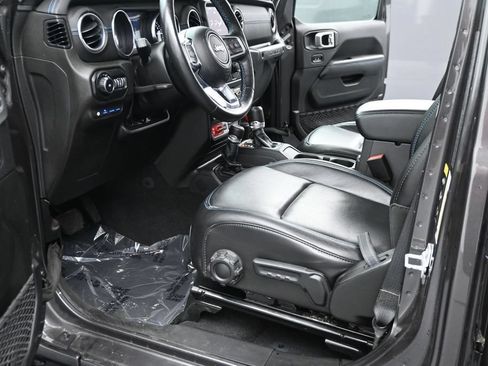 Used 2021 Jeep Wrangler Unlimited Rubicon 4xe w/ Steel Bumper Group AWD/4WD image 12