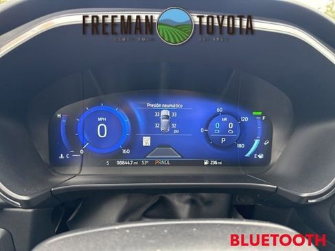 Used 2020 Ford Escape Titanium w/ Titanium Premium Package 2.0 image 8