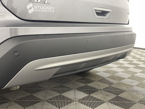 Used 2022 Ford Edge SEL w/ Convenience Package image 6