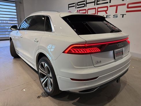 Used 2019 Audi Q8 Premium Plus w/ Premium Plus image 5