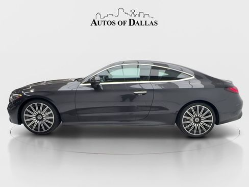 Used 2025 Mercedes-Benz CLE 300 4MATIC Coupe image 5