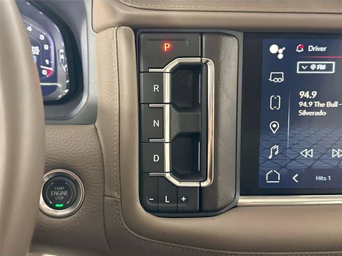 Used 2024 GMC Yukon Denali AWD/4WD image 27