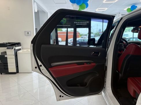 Used 2019 Dodge Durango R/T w/ Blacktop Package AWD/4WD image 42