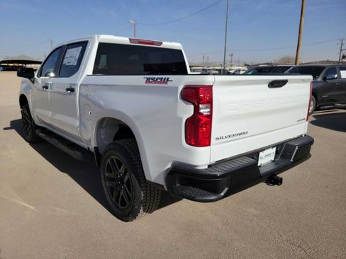 Used 2026 Chevrolet Silverado 1500 Custom Trail Boss w/ Turbomax Blackout Package AWD/4WD image 12
