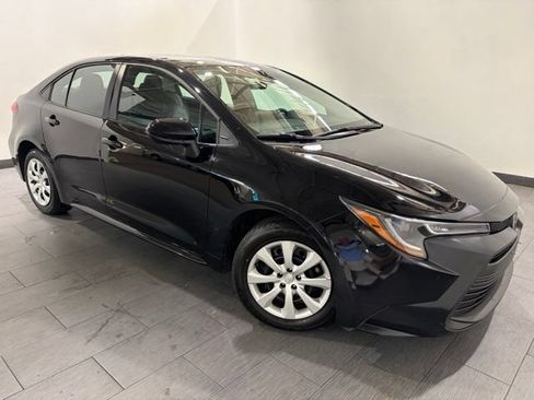 Used 2024 Toyota Corolla LE FWD image 7