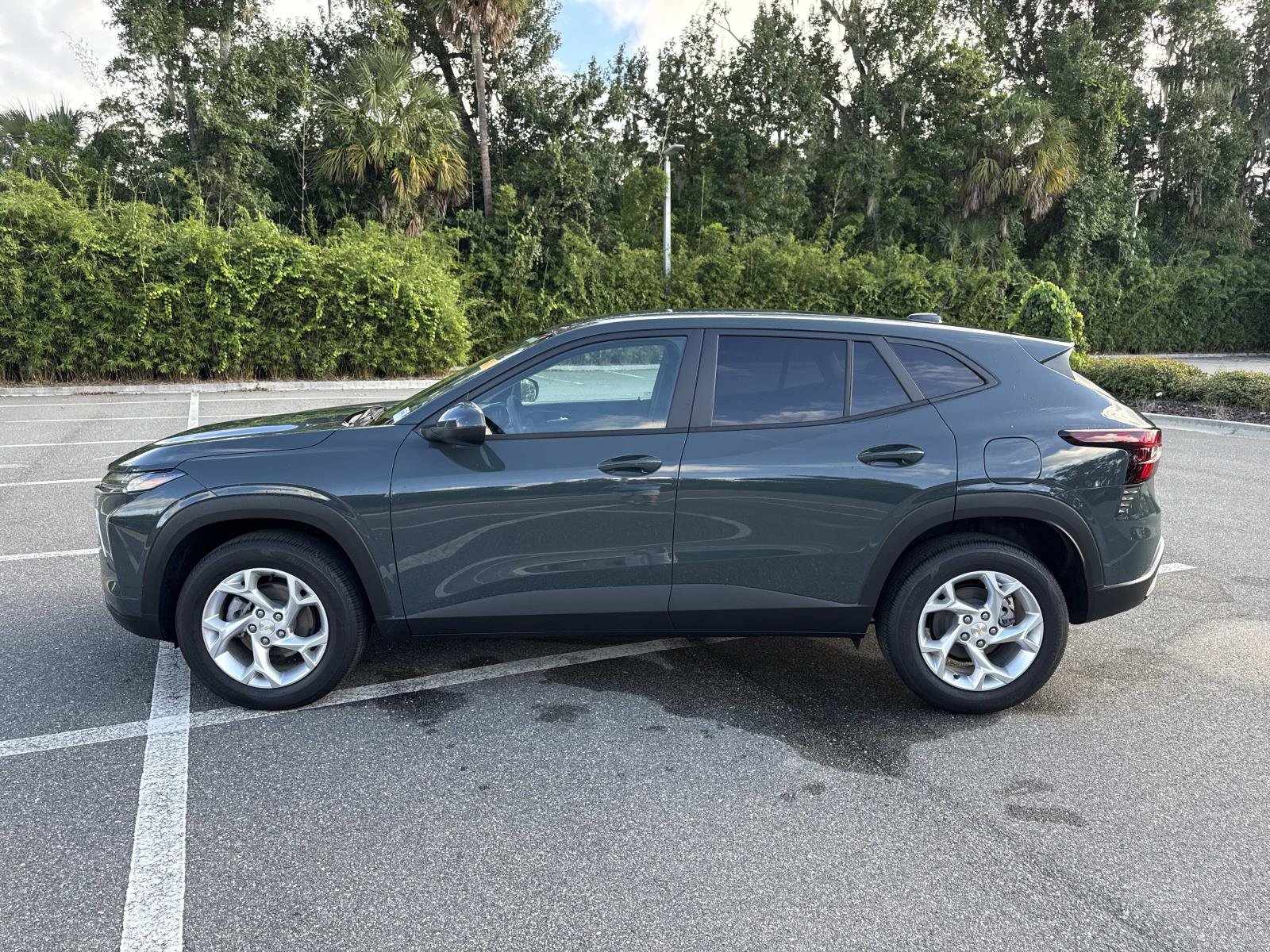 Used 2026 Chevrolet Trax LS w/ LS Convenience Package FWD image 6