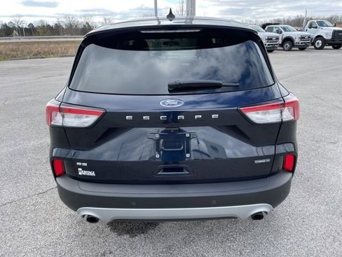 Used 2021 Ford Escape SE w/ Cold Weather Package image 8