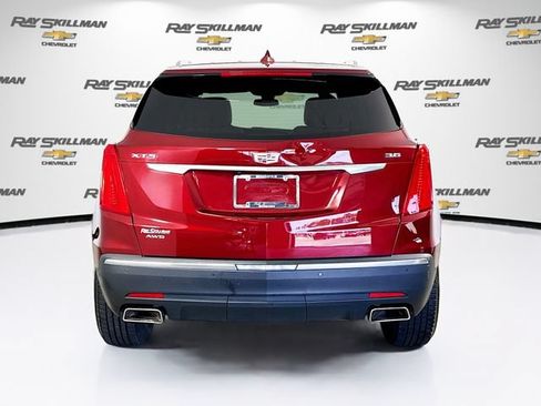 Used 2017 Cadillac XT5 Luxury w/ Driver Awareness Package AWD/4WD image 6