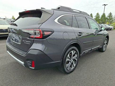 Used 2021 Subaru Outback Touring AWD/4WD image 7