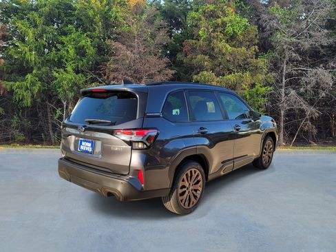 New 2026 Subaru Forester Touring AWD/4WD image 16