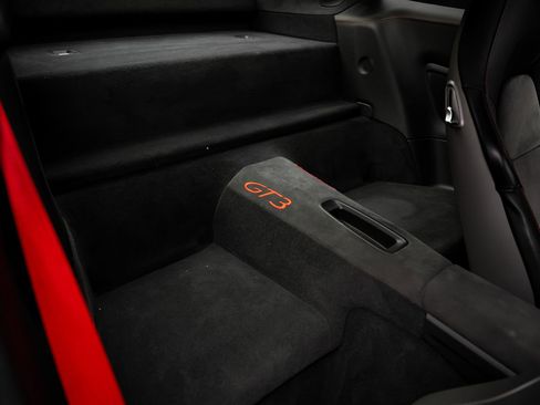Used 2014 Porsche 911 GT3 RWD image 36