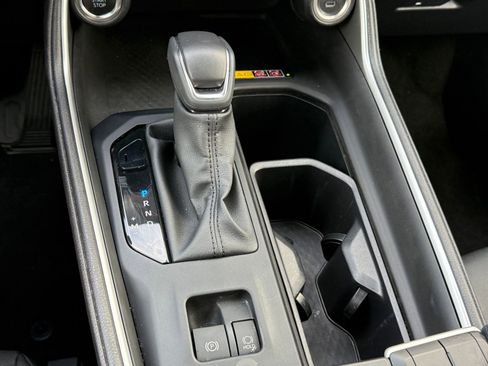 Used 2025 Toyota Grand Highlander XLE image 18