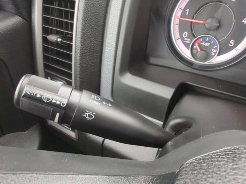 Used 2016 RAM 2500 Tradesman w/ Chrome Appearance Group image 22