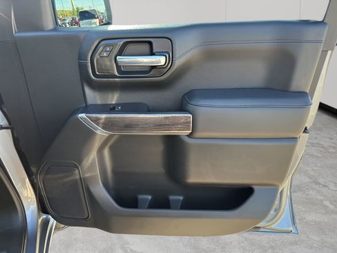 Used 2021 Chevrolet Silverado 1500 LTZ image 13