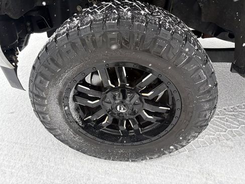 Used 2019 Ford F250 XLT w/ XLT Value Package image 10