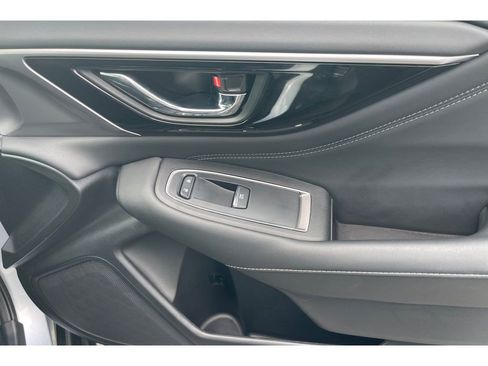 Certified 2025 Subaru Outback Limited AWD/4WD image 21