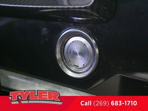 Used 2020 Chevrolet Corvette Stingray Preferred Cpe w/ 2LT Preferred Equipment Group image 27