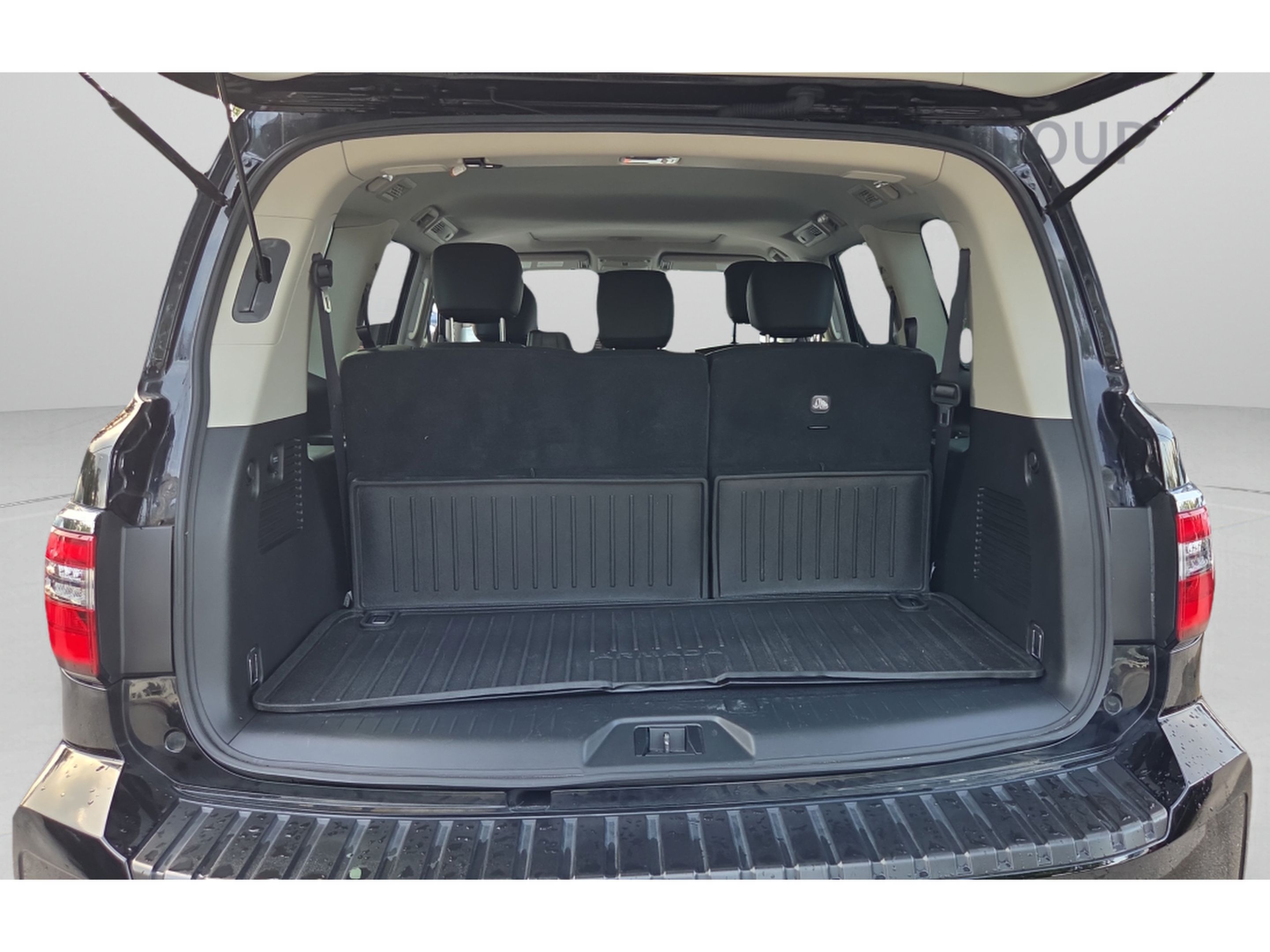 Used 2023 Nissan Armada SL w/ Cargo Package RWD image 13