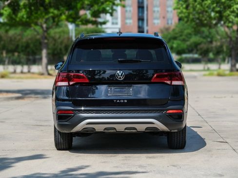 Used 2024 Volkswagen Taos S FWD image 18