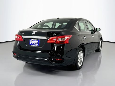 Used 2019 Nissan Sentra SV FWD image 5