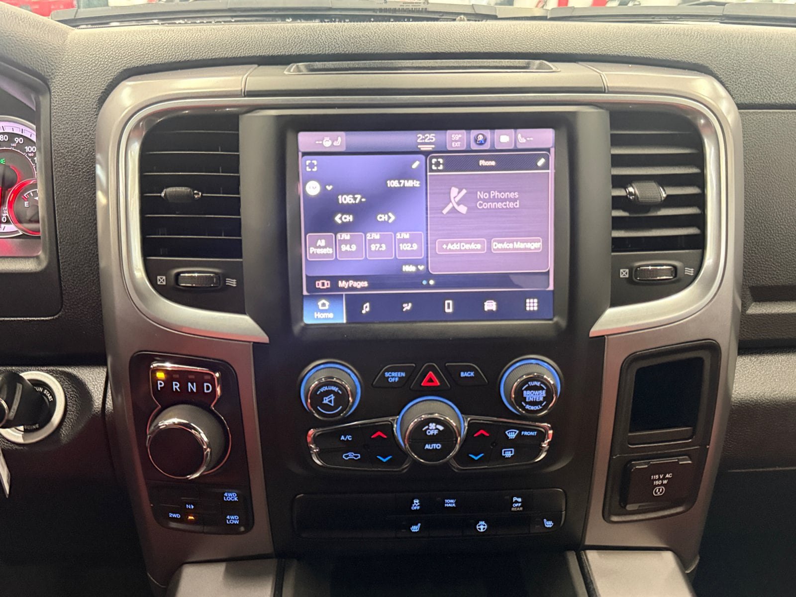 Used 2024 RAM 1500 Warlock AWD/4WD image 19