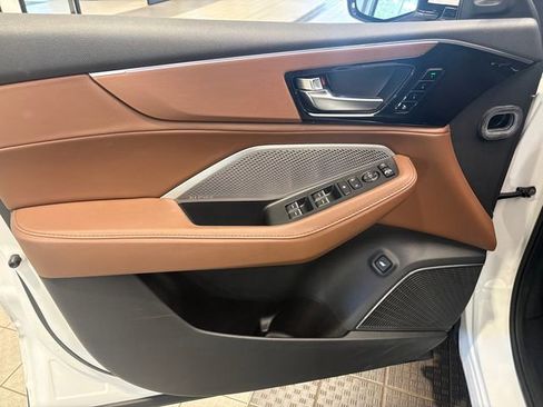 Certified 2023 Acura MDX SH-AWD w/ Technology Package image 6