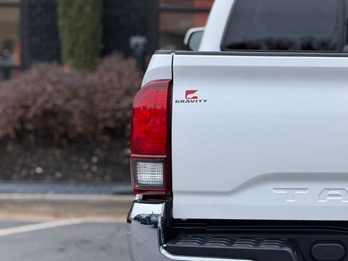 Used 2023 Toyota Tacoma SR5 image 15