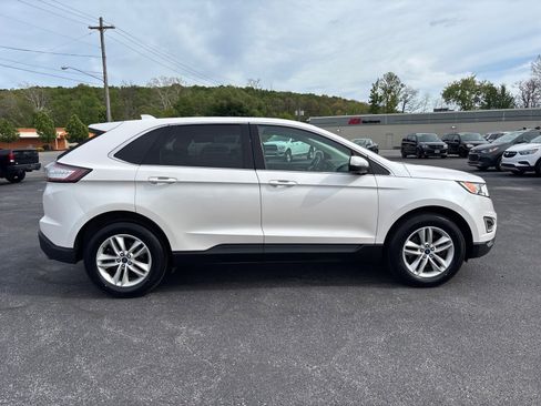 Used 2017 Ford Edge SEL w/ Equipment Group 201A AWD/4WD image 8