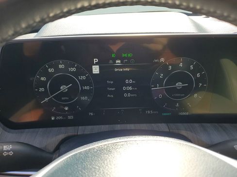 Used 2024 Kia Telluride SX Prestige AWD/4WD image 31