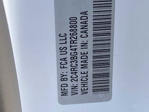 New 2026 Chrysler Pacifica Select AWD/4WD image 36