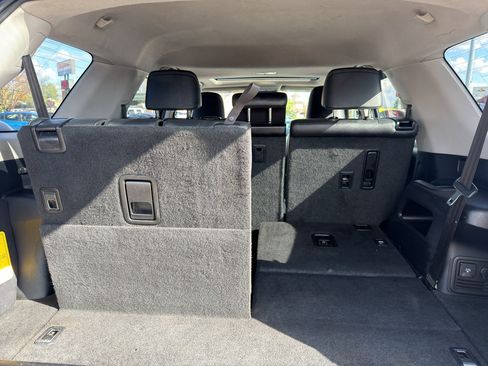 Used 2017 Toyota 4Runner Limited AWD/4WD image 18