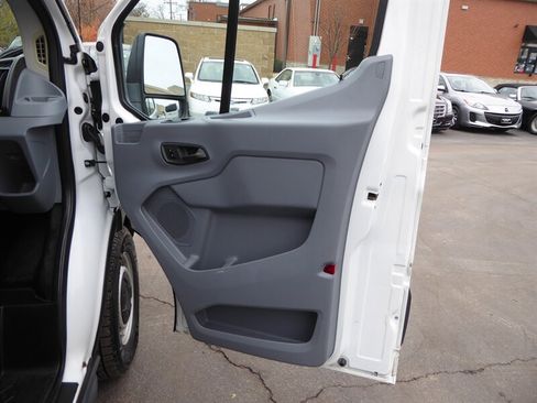 Used 2015 Ford Transit 350 XL image 21