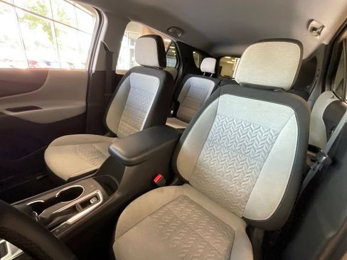 Used 2024 Chevrolet Equinox LT AWD/4WD image 11