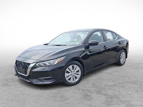 Used 2022 Nissan Sentra S image 1