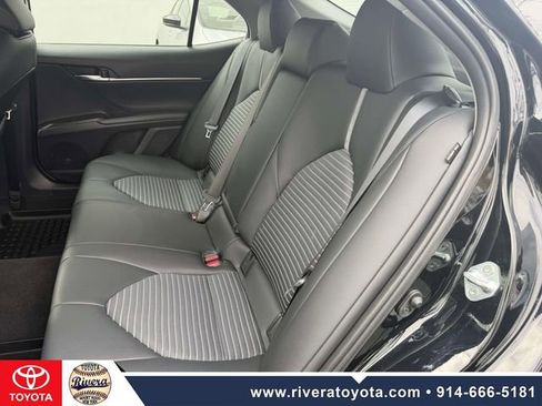 Certified 2024 Toyota Camry SE w/ Convenience Package AWD/4WD image 17