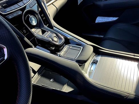 New 2025 Acura RDX SH-AWD w/ Advance Package image 24