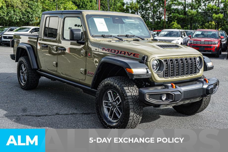 Used 2026 Jeep Gladiator Mojave AWD/4WD image 3