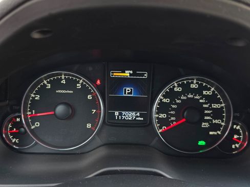 Used 2014 Subaru Outback 2.5i Limited w/ Moonroof Package AWD/4WD image 24