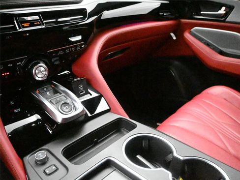 Certified 2025 Acura MDX A-Spec image 4