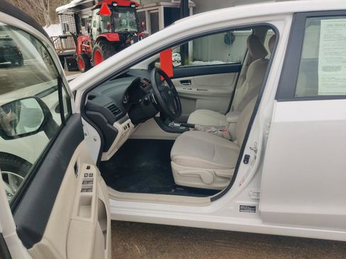 Used 2012 Subaru Impreza 2.0i Premium w/ All-Weather Pkg image 12