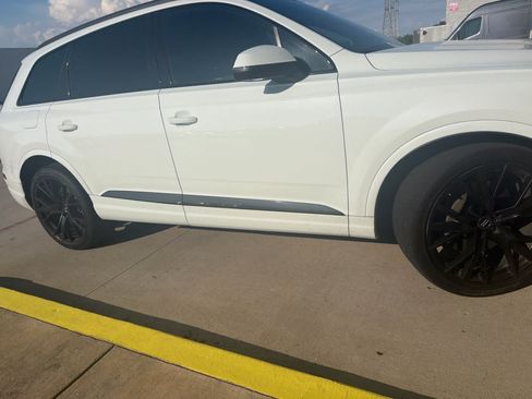 Used 2019 Audi Q7 3.0T Prestige w/ Prestige Package AWD/4WD image 20