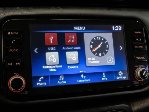 Used 2023 Nissan Kicks SR FWD image 39