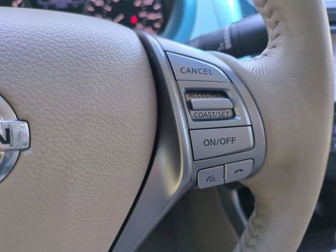Used 2014 Nissan Altima 2.5 SL w/ Technology Package FWD image 30