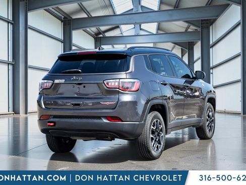 Used 2020 Jeep Compass Trailhawk AWD/4WD image 21