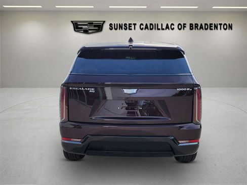 New 2025 Cadillac Escalade IQ Sport 1 w/ Smart Trailering package AWD/4WD image 6