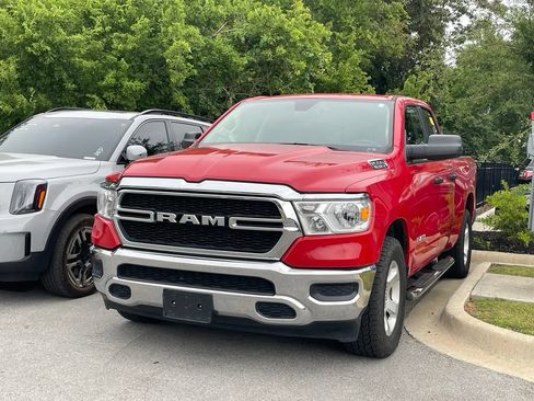 Used 2019 RAM 1500 Tradesman RWD image 3