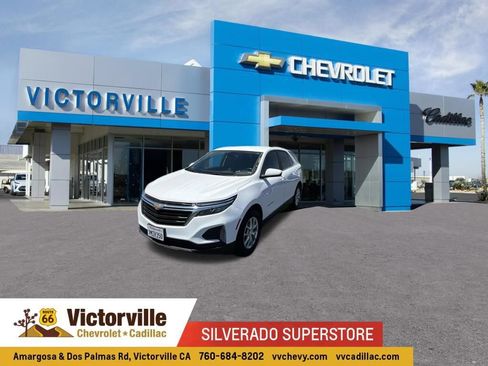 Used 2024 Chevrolet Equinox LT FWD image 1