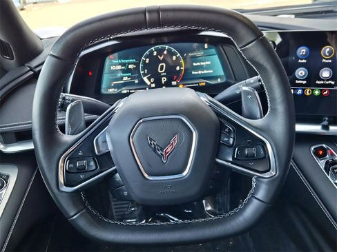 Used 2023 Chevrolet Corvette Stingray Convertible w/ 1LT image 13